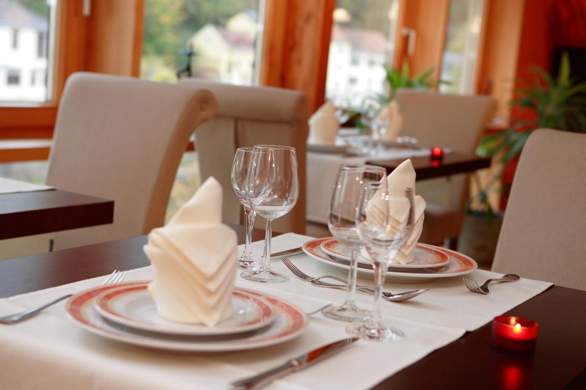Hotel - Restaurant 